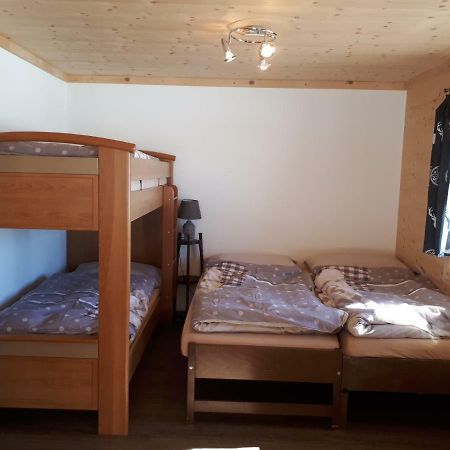Joli Studio Meuble De 38M2 Dans Chalet Construit En 2016 Apartment เลแซ็ง ภายนอก รูปภาพ